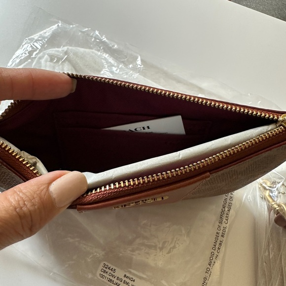 🆕 Coach Wristlet Brand New Rust Brown Small Cute Logo Print Authentic - Picture 10 of 11